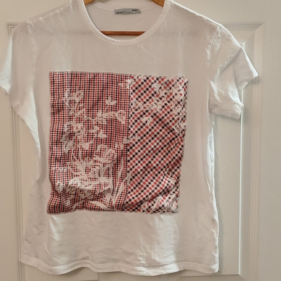 Zara T-shirt - Picture 2 of 3